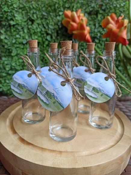 Lembrancinha para Casamento Garrafinha com Rolha 50 ml