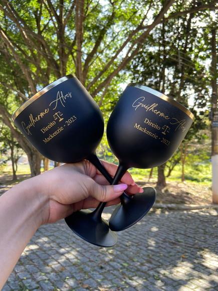 Taça Gin Fosca com Borda Metalizada