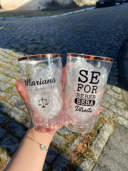 20 Copos para Formatura 500 ml com Borda Metalizada