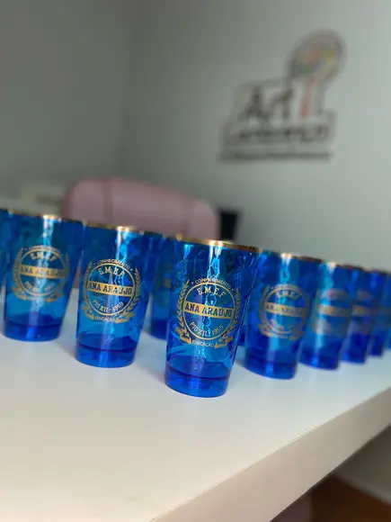 20 Copos Twister 500 ml com Borda Metalizada