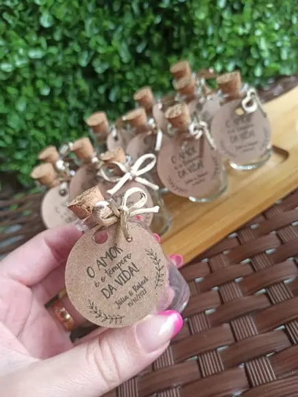 30 Garrafinhas de Vidro 20 ml - Lembrancinha para Casamento