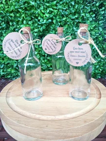 30 Garrafinhas de Vidro 50 ml com Tag Rústica- Lembrancinha