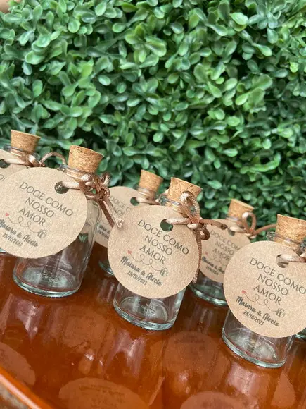 50 Garrafinhas de Vidro 20 ml - Doce Como Nosso Amor