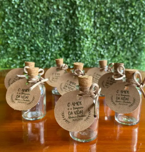 50 Garrafinhas de Vidro 20 ml - Tempero do Amor