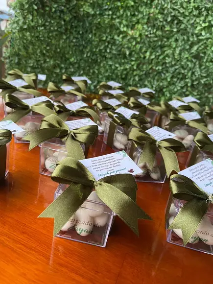 Caixinha Acrílica com Amêndoas- Lembrancinha para Batizado