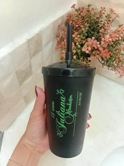 Copo Preto Fosco com Tampa e Canudo