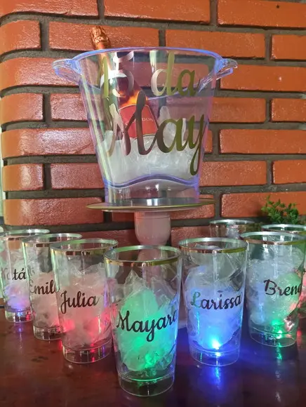 Copos Twister 500 ml com Led