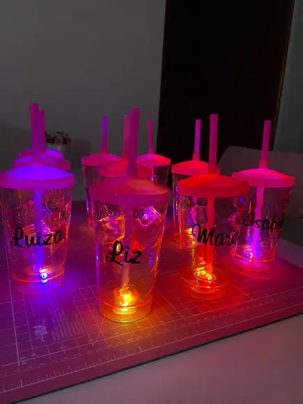 Copos Twister com Leds 500 ml -personalizado