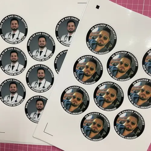 Kit de 60 Adesivos 6x6 para Formatura - 10 de Cada Tema