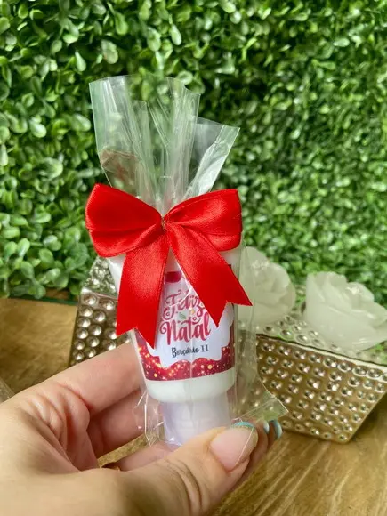 Lembrancinha Bisnaga com Creme Hidratante- Mimo de Natal