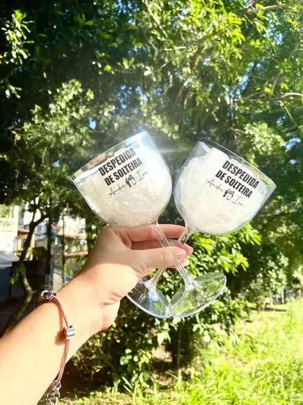 Taça Gin com Borda Metalizada