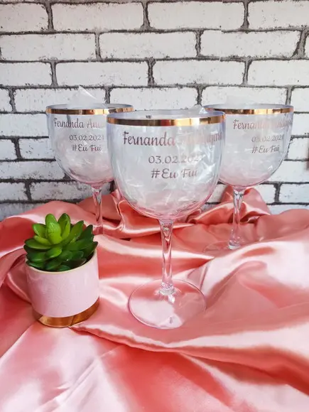 Taça Gin Personalizada Com Borda Rose Gold