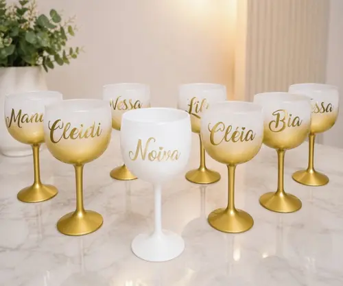 Taça Gin Personalizada com Nomes Individuais
