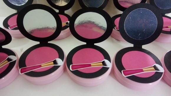 Blush Maquiagem - Latinha