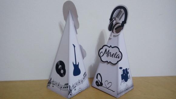 Caixa Cone Música
