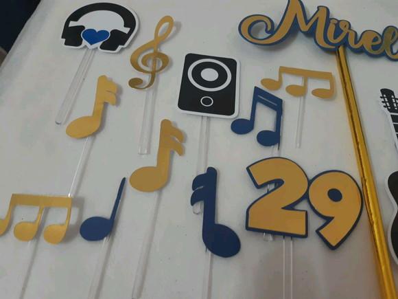 Topo de Bolo Música