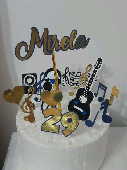 Topo de Bolo Música