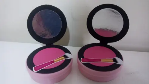 Blush Maquiagem - Latinha