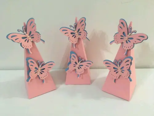 Caixa Cone Borboletas em Scrap