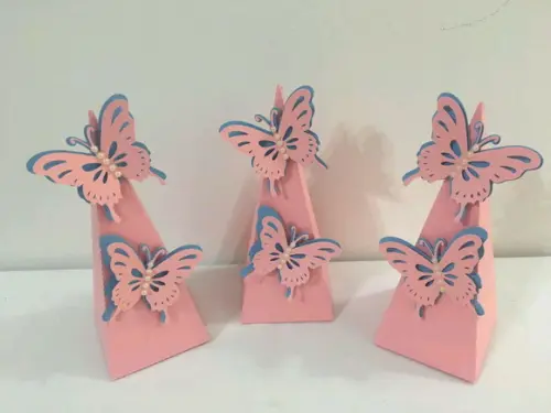 Caixa Cone Borboletas em Scrap