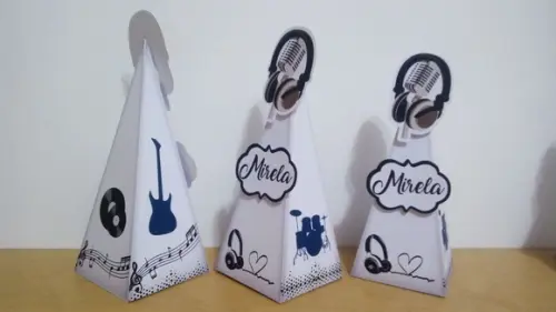 Caixa Cone Música