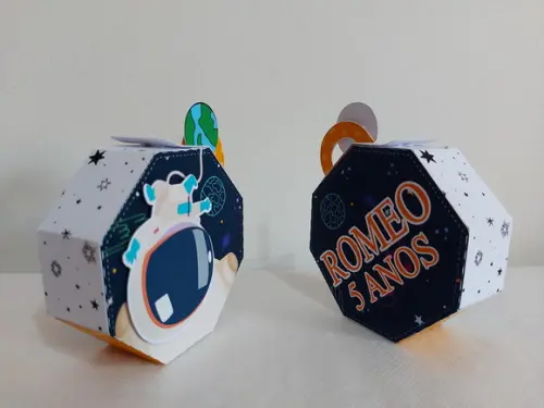 Caixa Oitavada Astronauta