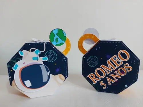 Caixa Oitavada Astronauta