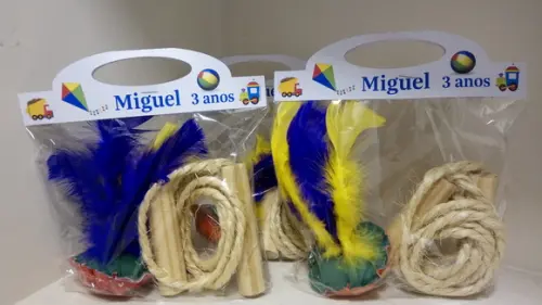 Kit Diversão - Peteca/pula Corda