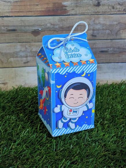 Caixinha Milk Menino Astronauta