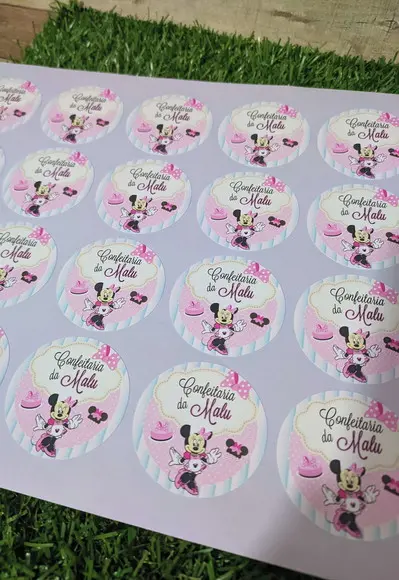 Adesivo Minnie Confeiteira