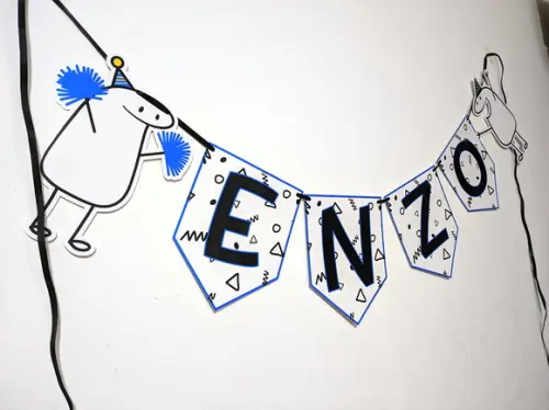 Bandeirola Aniversário Flork