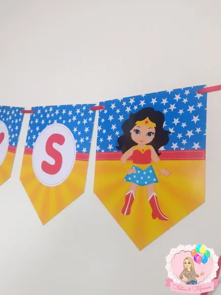 Bandeirola Personalizada Mulher Maravilha