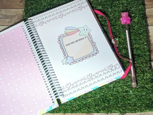 Caderno Colorir Personalizado Menina