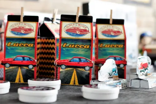 Caixinha Milk Carros Antigos Vintage Retrô