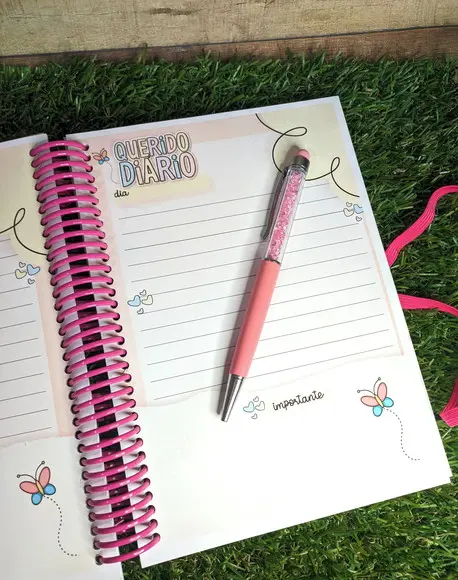 Diário Personalizado Menina