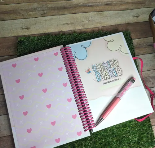 Diário Personalizado Menina