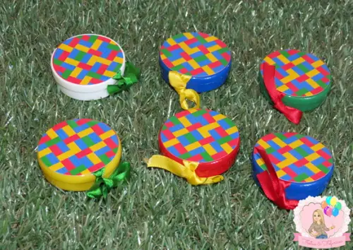 Latinha Lego