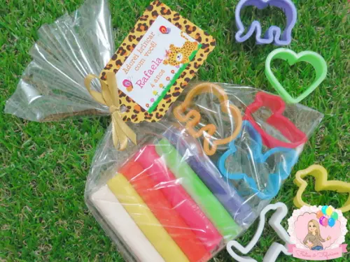 Lembrancinha Kit Massinha Oncinha