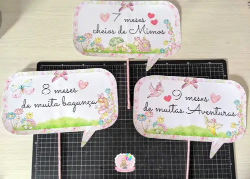 Plaquinhas para Foto Mesversário