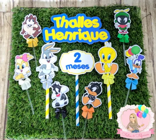 Topo de Bolo Looney Tunes