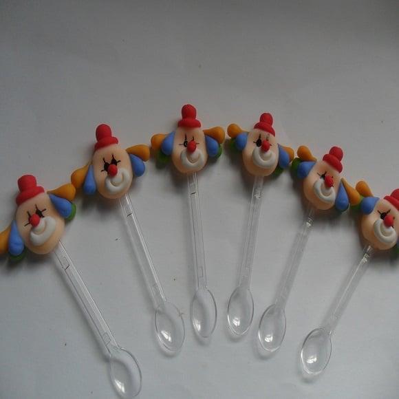 Colher Decorada Palhaço de Biscuit
