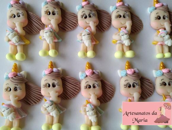 Menina Unicórnio em Biscuit
