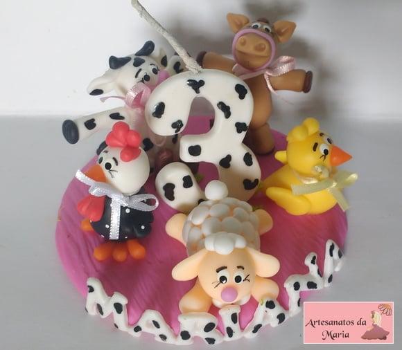 Topo de Bolo Fazendinha de biscuit
