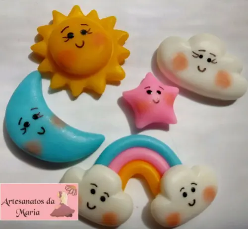 Aplique Chuva de Amor em biscuit