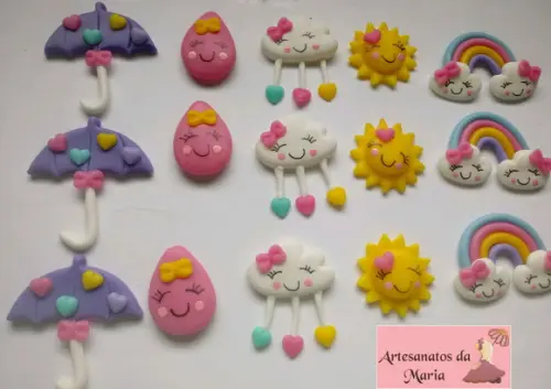 Aplique Chuva de Amor em biscuit