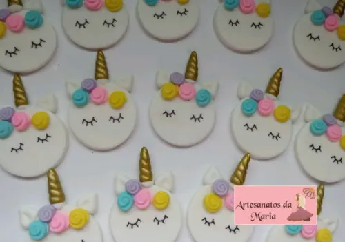 Aplique Unicórnio em Biscuit