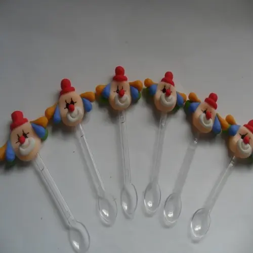 Colher Decorada Palhaço de Biscuit
