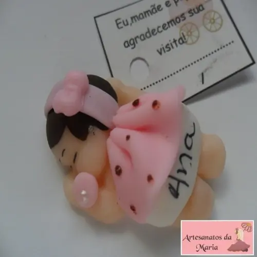 Lembrancinha Maternidade Imã de Biscuit