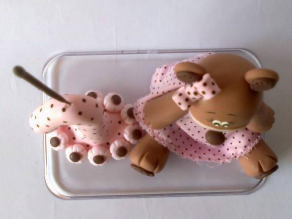 Topo Ursa Marrom e Rosa