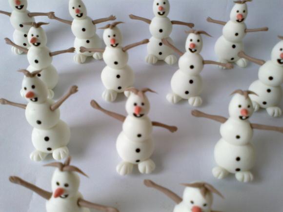 Aplique em Biscuit *OLAF*